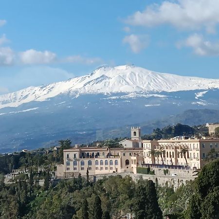 Aly Art Apartment Taormina Duomo, Gulf & Etna View Exterior foto