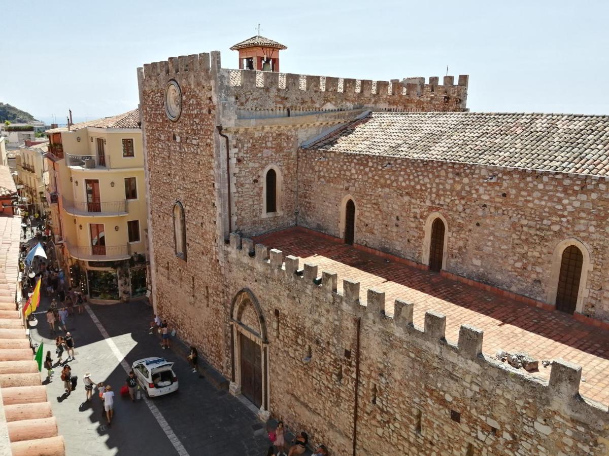 Aly Art Apartment Taormina Duomo, Gulf & Etna View Exterior foto