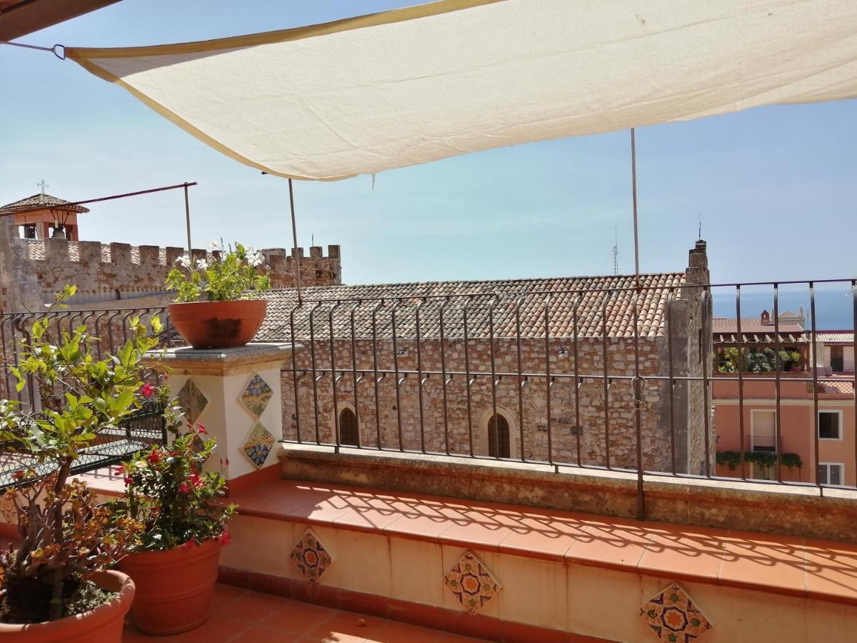 Aly Art Apartment Taormina Duomo, Gulf & Etna View Exterior foto