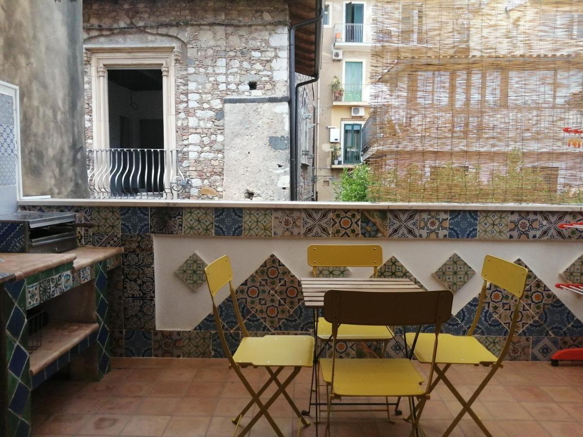 Aly Art Apartment Taormina Duomo, Gulf & Etna View Exterior foto