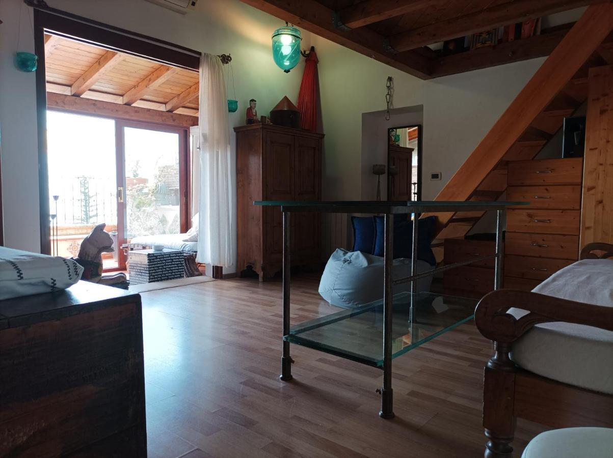 Aly Art Apartment Taormina Duomo, Gulf & Etna View Exterior foto